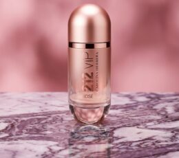 Carolina Herrera 212 VIP Rosé Eau de Parfum 50 ml